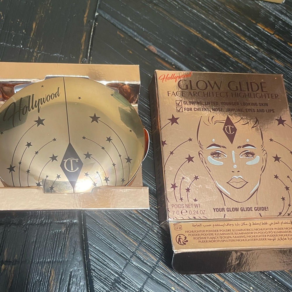 Charlotte Tilbury Hollywood Glow Glide Highlighter - pillow talk glow